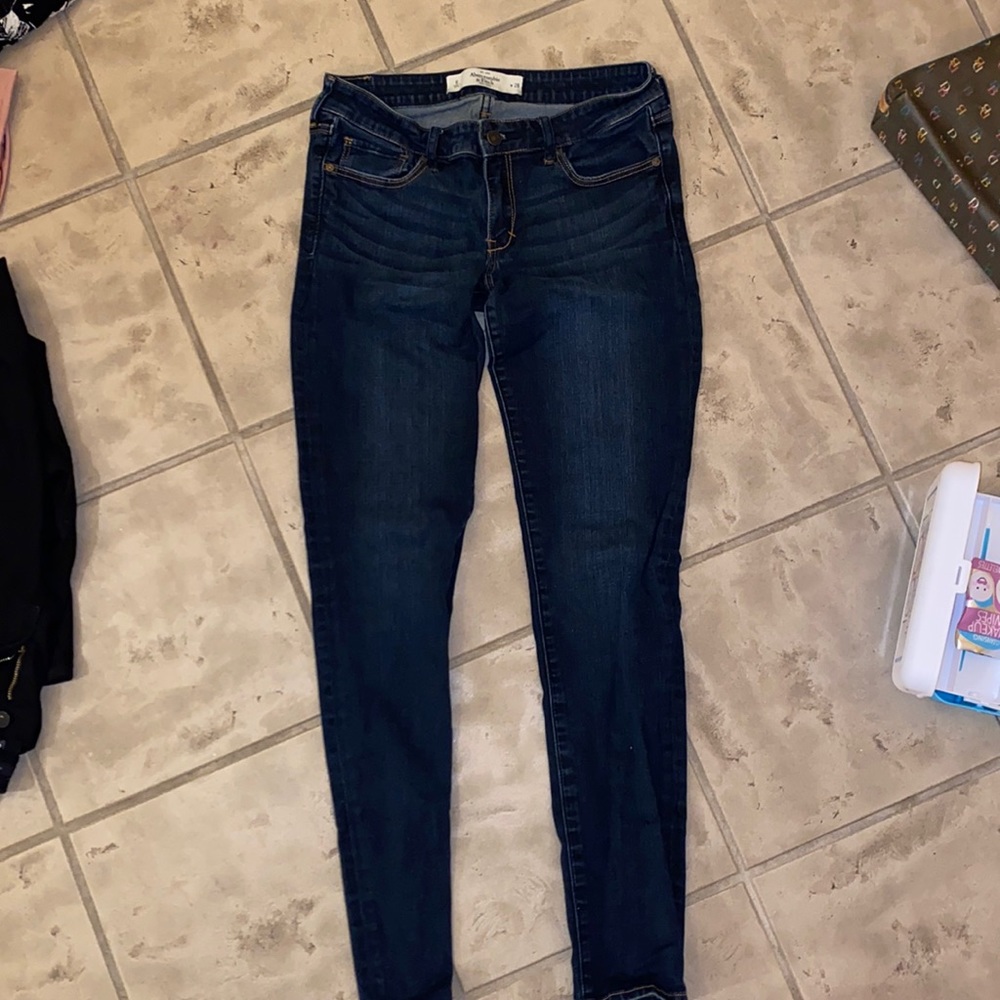 Abercrombie and fitch skinny jeans dark wash